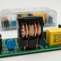 Bobine d'électrostatique à montage sur circuit imprimé ET24 pour la suppression des interférences électromagnétiques (EMI) et radiofréquences (RFI) haute fréquence