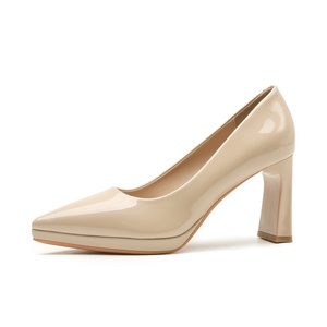 2026 scarpe in <span class=keywords><strong>pelle</strong></span> alla moda Sexy eleganti e versatili da donna a punta pronte per avere nuovi tacchi pesanti - Product Image 5