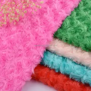 Özelleştirilmiş renk toptan 100% Polyester fırça çiçek gül desen PV peluş Minky Rosebud kumaş ev tekstili için giysi