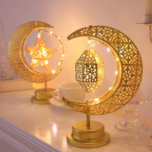 La nuova luna di ferro a LED e la luce di una luce rotante atmosfera mediorientale tavolo decorativo e lampada a forma di figura - Product Image 2