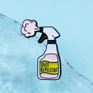 Repelente de Idiotas Europeo-Americano Transfronterizo, Dibujos Animados Creativos, Agente de Limpieza, Botella con Pulverizador, Insignia, Ropa de Moda Personalizada - Product Image 2