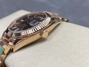 2025 High-End <b>Men's</b> Mechanical <b>Watch</b> Rose Gold Dual Calendar Mechanical <b>Watch</b> Diamond Engraved Journal <b>Watch</b> - Product Image 3