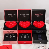 Boîte de présentation de bijoux en verre de luxe imprimée carrée pour le Nouvel An chinois avec fleurs préservées et sérigraphie artisanale