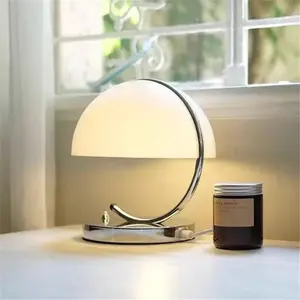 Turuncu Küçük Puding Lambası Yatak Odası Instagram Başucu Lambaları Modern Oturma Odası Atmosfer Gece Lambası Minimalist Bauhaus Masa Lambası - Product Image 3