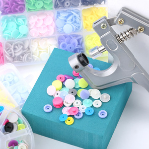 カスタムカラープラスチックスナップボタンマシンプレススタッドクロスクリッププレスDIYファミリーガーメント縫製ツール - Product Image 3