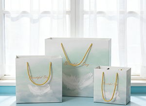 Fresh Gradient Feather <b>Paper</b> Gift Bag-Vietnam FSC Certified Luxury Packaging Factory - Product Image 6