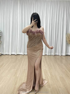 MB40460 <span class=keywords><strong>Vestido</strong></span> de Noche Elegante de Lujo en Rosa Empolvado, con <span class=keywords><strong>Plumas</strong></span>, sin Tirantes, Sexy, con Abertura Alta, <span class=keywords><strong>Vestido</strong></span> de Fiesta Formal para Invitadas de Boda - Product Image 2