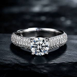Anello Scintillante di Lusso per Donne, Elegante Gioiello da Dito alla Moda - Product Image 3