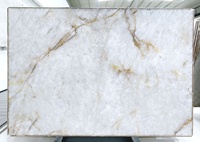 Quartzite Cristallo Blanc Naturel Translucide Personnalisé pour Mur d'Accent ou Comptoirs de Cuisine
