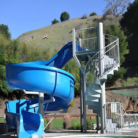 Vente directe d'usine de toboggans spirales colorés, installations de loisirs aquatiques sur mesure