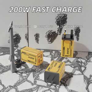 Cargador Eléctrico Mecha de 200W, Multi-Puerto, Doble Tipo-C, Carga Rápida, Compatible con Teléfonos Android y iPhone - Product Image 3