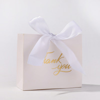 Sacs cadeaux en papier couché recyclables, mini, adorables, avec nœud en ruban, personnalisés et luxueux, avec poignée longue, pour bijouterie de boutique