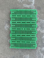Plancher en plastique épaissi à lattes pour moutons, tapis de couchage en plastique pour chèvres, panneau durable antidérapant pour la circulation des excréments, équipement d'élevage.