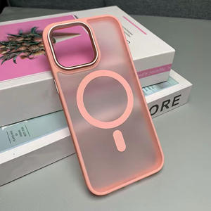 Coque de téléphone antichoc intégrale magnétique mate dorée à grand trou, compatible avec l'iPhone 17 Pro Max, très populaire - Product Image 6