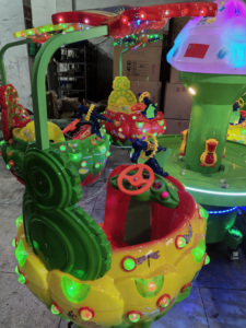 2025 équipement d'amusement d'avion rotatif extérieur carré pour enfants <span class=keywords><strong>de</strong></span> haute qualité 6 sièges carrousels pour enfants sondage <span class=keywords><strong>de</strong></span> pêche <span class=keywords><strong>en</strong></span> vente - Product Image 6