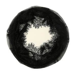 Nuovo Velo Floreale Bicolore Nero e Bianco in Pizzo Traforato, Sciarpa e Foulard di Tendenza per Vendite Transfrontaliere - Product Image 5