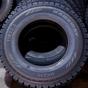 <span class=keywords><strong>Pneu</strong></span> de camion HAWKWAY RADIAL 11R22.5 315/80R22.5 11.00R20 HK810 YB610 tout-terrain pour camions lourds - Product Image 1