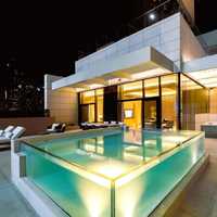 Piscine de Luxe 7 Mètres en Acrylique à Débordement pour Villa - Grande Vente