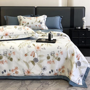 Set di lenzuola e piumino estivo in cotone stampato, rinfrescante e lavabile, con federe per camera da letto - Product Image 1