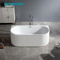 Vente en gros de bain à remous autoportant simple en acrylique pour hôtels baignoire intérieure moderne blanche avec trop-plein en résine et égouttoir