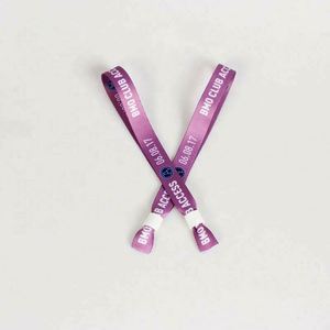 Pulsera de tela personalizada con dijes para eventos y festivales, con clip de plástico de lujo, accesorios deportivos de moda con monedas - Product Image 4