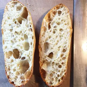 Buat pengaduk sempurna setiap kali dengan ragi roti fermentasi sempurna, bebas Gunakan ragi kering instan kami