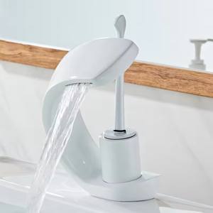 <span class=keywords><strong>Grifo</strong></span> de Lujo para <span class=keywords><strong>Lavabo</strong></span> con Cascada, Montado en Cubierta, Monomando de Latón Sólido, Válvula Cerámica, Agua Fría/Caliente para <span class=keywords><strong>Lavabo</strong></span> - Product Image 2