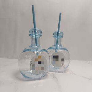 Modern 375ml Food Grade Reusable Tritan <b>Plastic</b> Wine Vessel Party Occasion <b>Drinking</b> <b>Cup</b> Mini Tequila Bottles With Wooden Stopper - Product Image 4