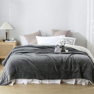 Wholesale High Quality Solid 2 Ply Plain Custom Logo Anti-Pilling Throw <b>Blankets</b> <b>Warm</b> Thick Double Layer Flannel Sherpa Fleece - Product Image 5