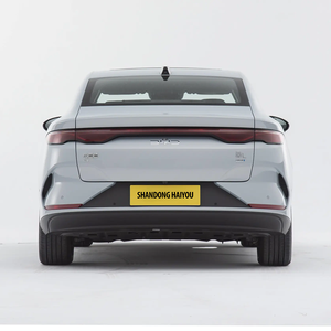 BYD Qin L EV Edizione Leading, Berlina Elettrica a 4 Porte e 5 Posti con Guida Intelligente, Nuova Energia, Autonomia di 700 km - Product Image 6
