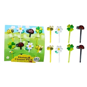 Wholesale Kitchen Accessories Animal Flower Party Fruit Fork Food Grade Food Picks For Bento