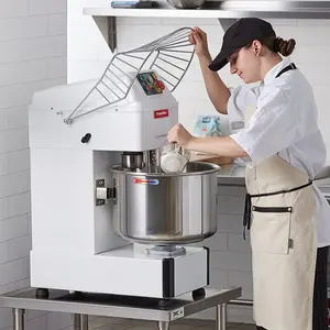 Hot selling commercial dough mixer bread machine dough mixer 25 kg trade pastry 50kg spiral dough mixer