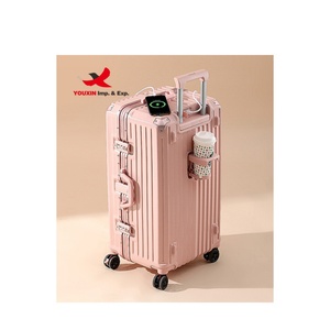 Valise de voyage personnalisée en aluminium rigide avec cinq roues, poignée télescopique réglable, port de charge USB et porte-gobelet - Product Image 1