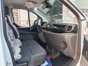 Diesel emergency rescue vacuum <b>ambulance</b>, automatic transmission, 3-8 meter long <b>ambulance</b>. Factory direct supply 4x4 - Product Image 5