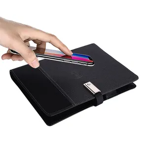 Notebook diario in pelle con pianificatore di ricarica wireless e chiavetta USB