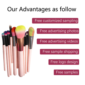 Juego de 10 Brochas de Maquillaje con Mango Rosa, Cerdas Coloridas en Degradado, Brochas Cosméticas Sintéticas Suaves con Bolsa de Maquillaje Portátil - Product Image 6