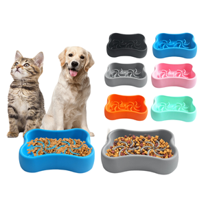 Neues Design Knochen förmiges Silikon Slow Feeding <span class=keywords><strong>Bowl</strong></span> Tragbare runde Anti-Erstickung schüssel für Katzen und Hunde im Freien - Product Image 1
