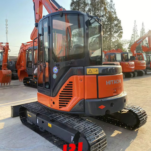 Mini-excavatrice Hitachi ZX50 d'occasion, 5 tonnes, originale du Japon, petite excavatrice sur chenilles à vendre - Product Image 1