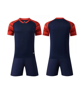 Conjunto de Uniforme de Fútbol Deportivo Profesional Personalizado 100% Poliéster, Transpirable, de Secado Rápido y Ligero - Product Image 6