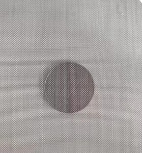 Plain/square Weave 2 3 4 6 8 10 12 14 16 18 20 24 <strong>28</strong> 30 34 36 40 50 60 80 100 Mesh 304 316 316L Stainless Steel Woven Wire Mesh - Product Image 3