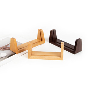 Support de cadre photo en bois en forme de U, rectangulaire, pour table, en noyer durable, orientation horizontale - Product Image 1
