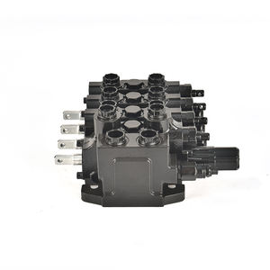 Válvula hidráulica multidireccional 1004D para tractor de maquinaria agrícola - Product Image 2