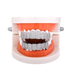 Blues thiết kế mới bạc Zircon Kim cương ma cà rồng grillz Răng Nanh Ice out CZ Zircon grills răng grillz Top dưới một bộ - Product Image 6