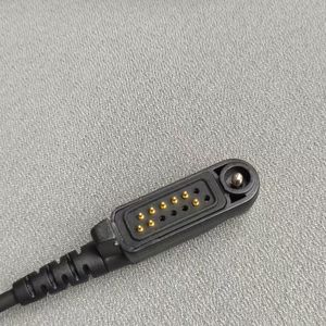 Microfono palmare professionale bidirezionale con portata globale e resistenza all'acqua IPX6 per radio PDC650 - Product Image 4