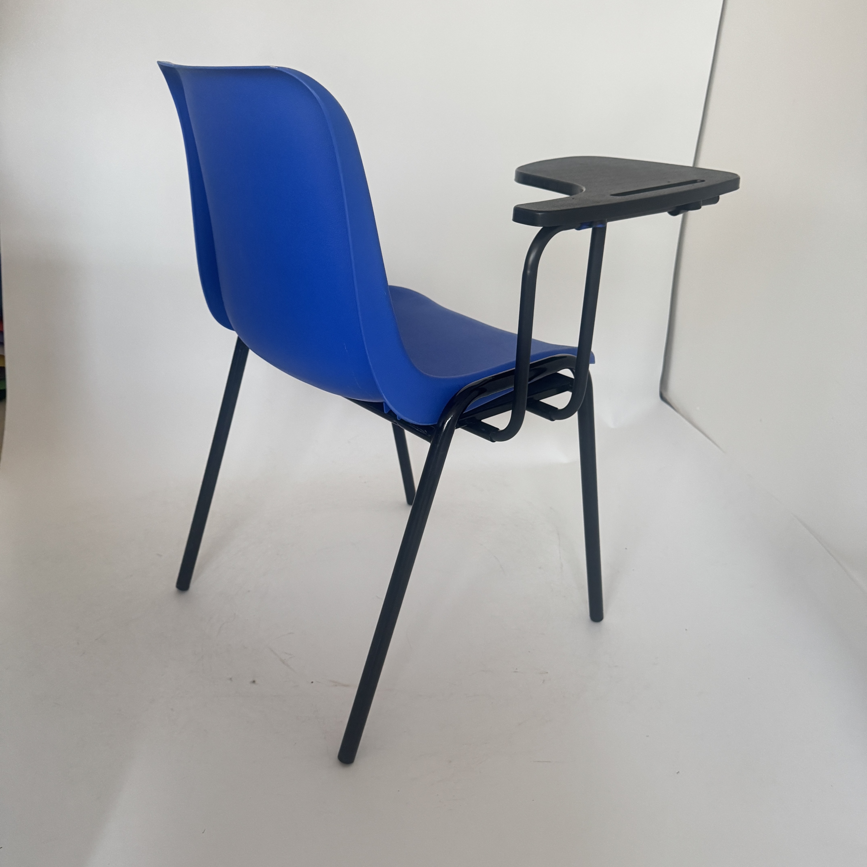 university-classroom-training-chair-with-writing-tablet