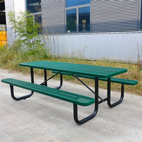 Mobilier d'extérieur 6 pieds 8 pieds Table de pique-nique rectangulaire en métal avec banc Extérieur Restaurant Événement Ensemble de salle à manger en acier Table Chaise