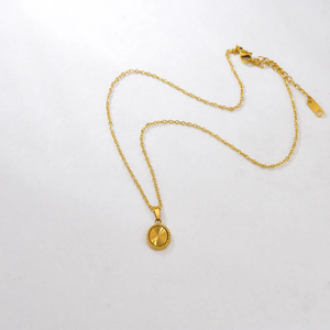 Elegante Collar con Colgante Ovalado para Mujer, Acero Inoxidable 304, Chapado en Oro, Accesorios con Forma de Corazón, No se Destiñe, Moda Moderna - Product Image 6