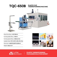 Machines de fabrication de gobelets en plastique entièrement automatiques, fabriquant des gobelets en plastique PP/PET pour l'eau et les jus, et des machines de thermoformage pour les couvercles.