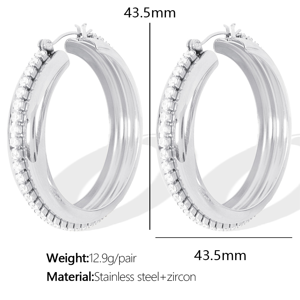 EH421 Silver Earrings