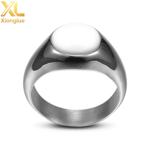 Bague rétro en acier inoxydable 316, de haute qualité, ton argenté, gravée, avec logo personnalisé, bijoux sur mesure - Product Image 3